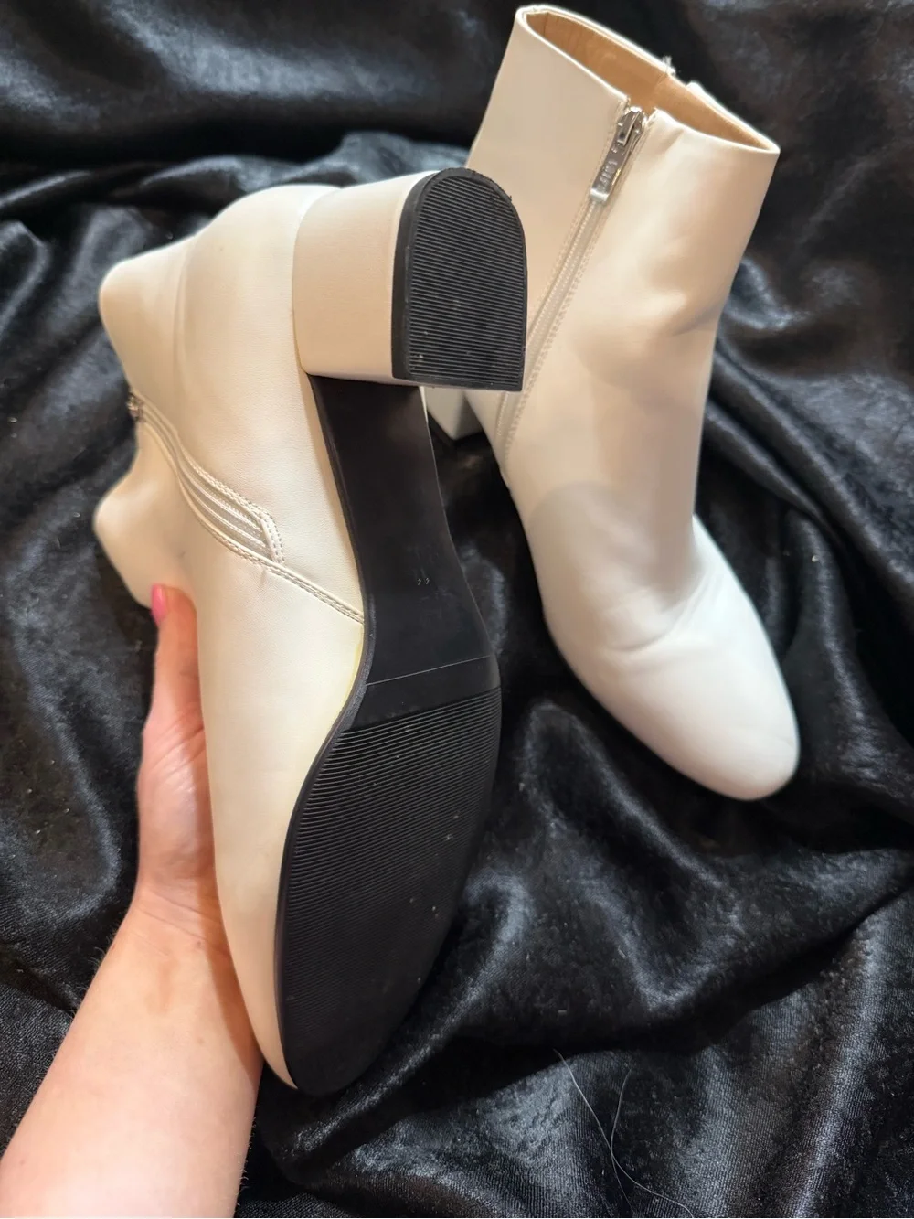 IDIFU White Side-Zip Ankle Booties with Ring Pull